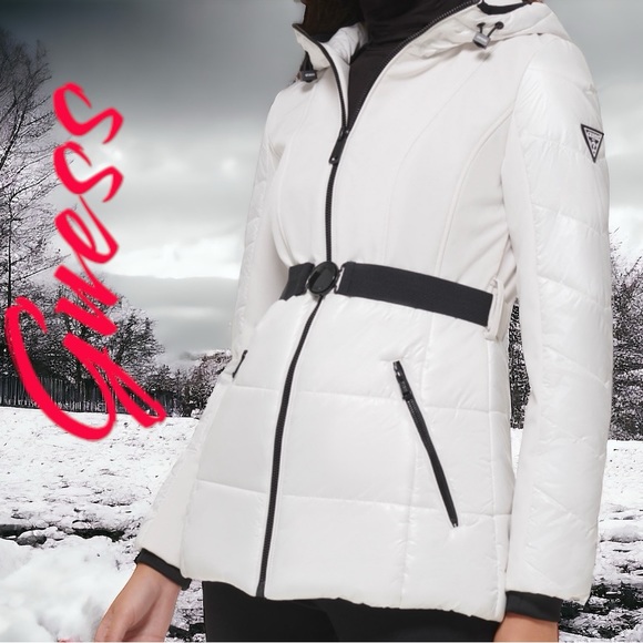 🎉 Host Pick! 🎉 NWT Guess Belted Winter Coat Women’s Medium - Picture 2 of 13